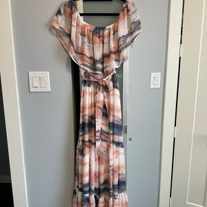 Beautiful Strapless Off Shoulder Summer Dress (Size M)